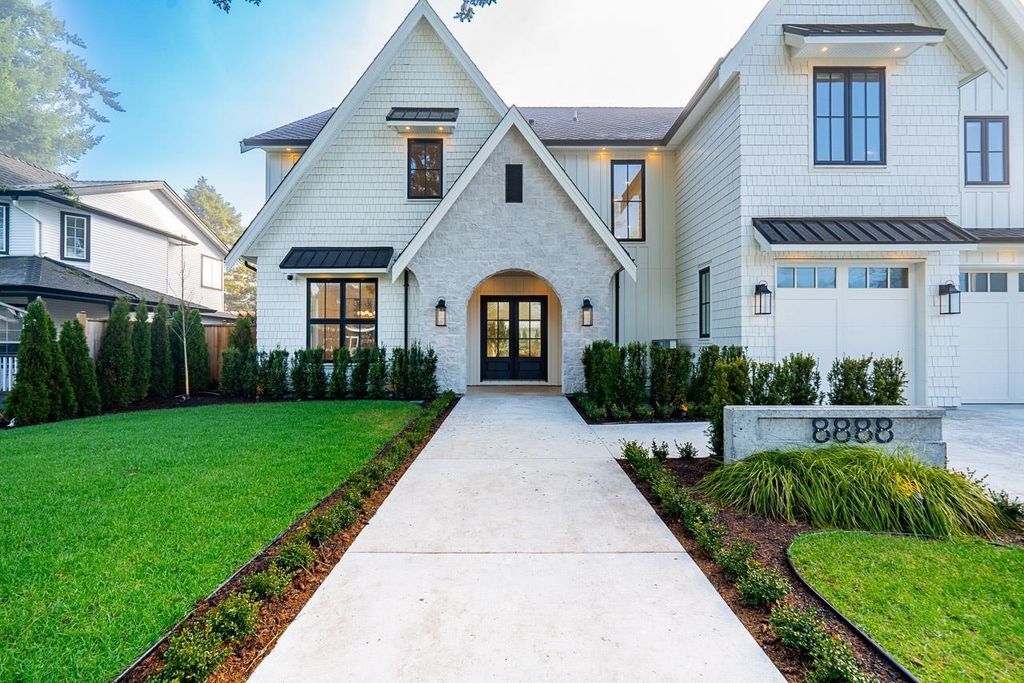 8888 Hadden Street, Langley