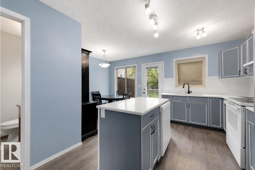 #28 290 Spruce Ridge Rd, Spruce Grove
