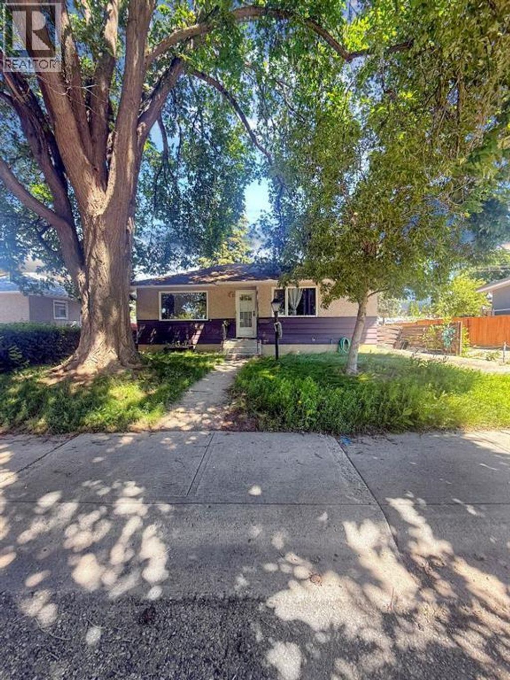 2411 5 Avenue N, Lethbridge