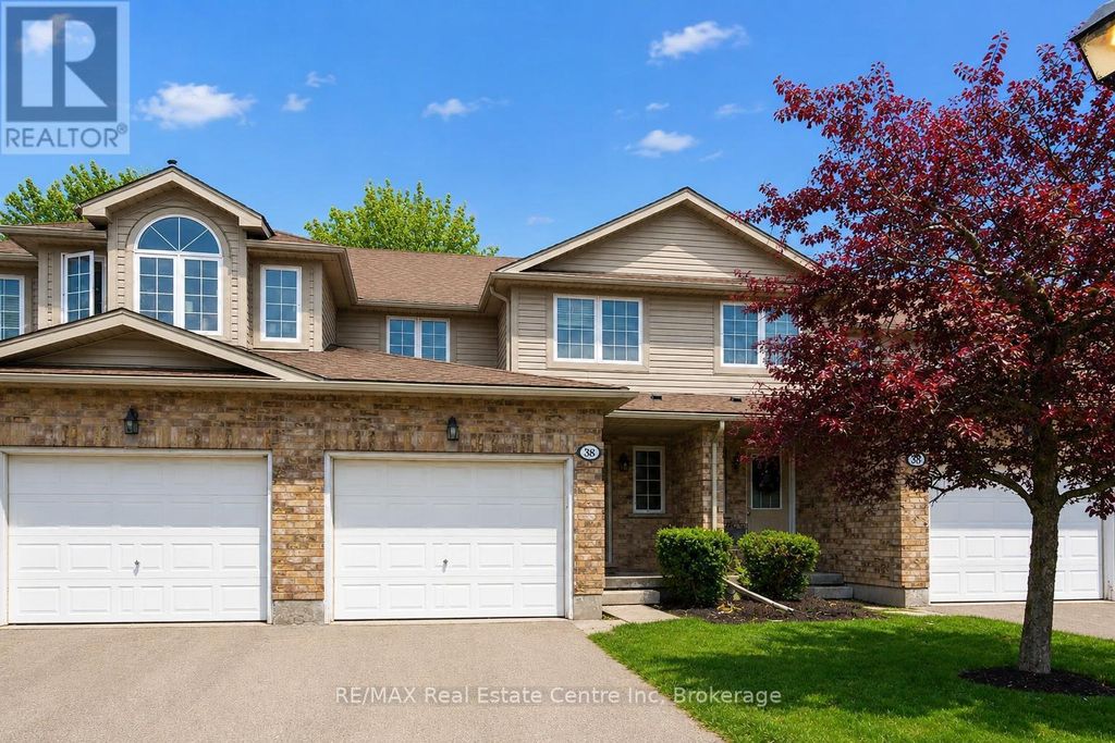 38 - 210 Dawn Avenue, Guelph (clairfields/hanlon Business Park)