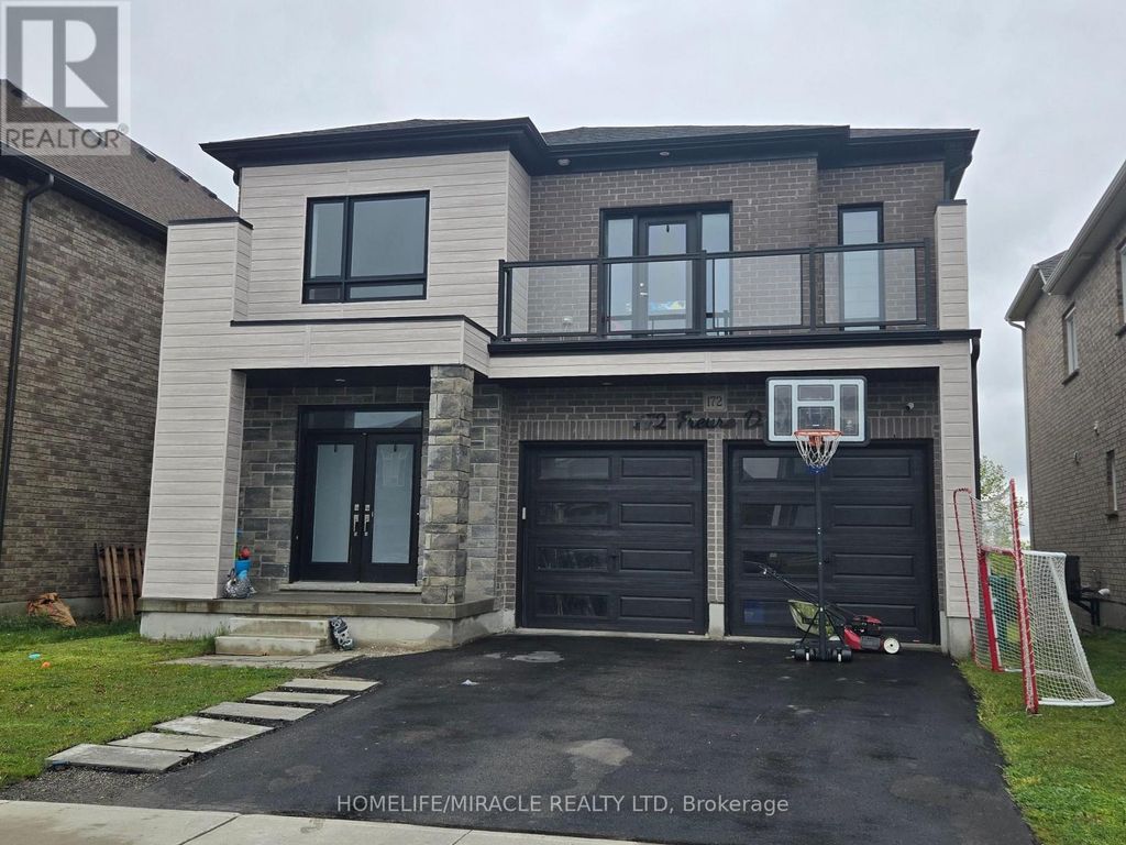 172 Freure Drive, Cambridge