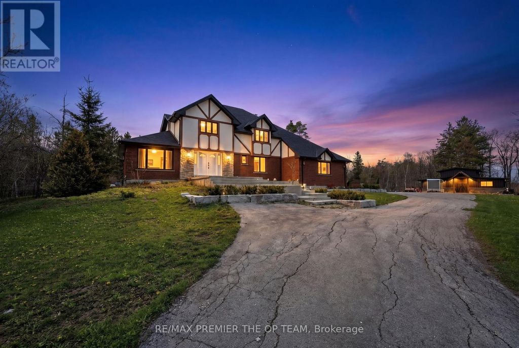 344207 15th Side Road, Amaranth
