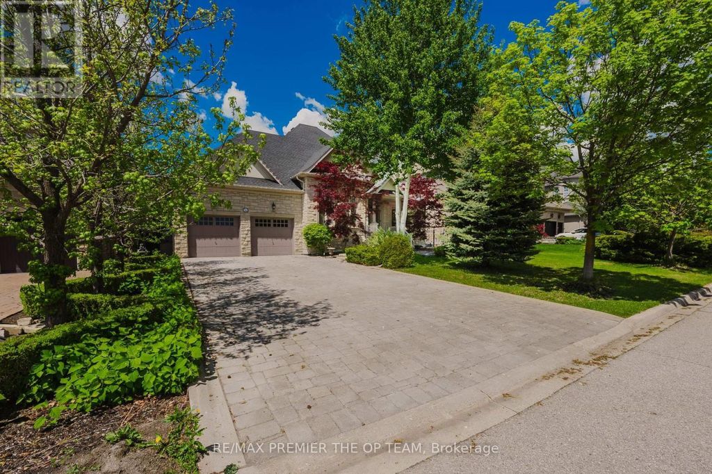 Upper - 56 Park Ridge Drive, Vaughan (kleinburg)