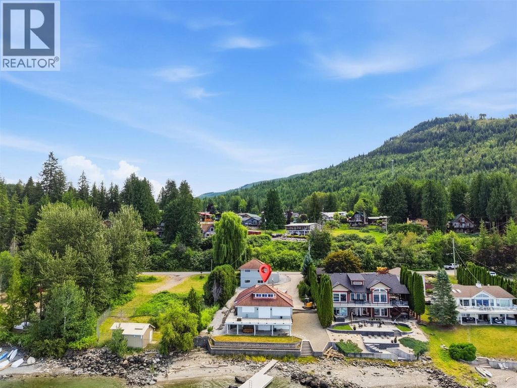 4071 Reid Road, Eagle Bay