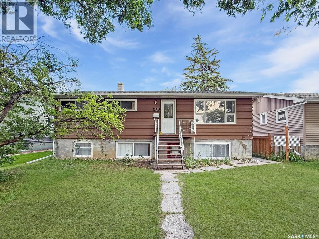 355 3rd Avenue Se, Swift Current