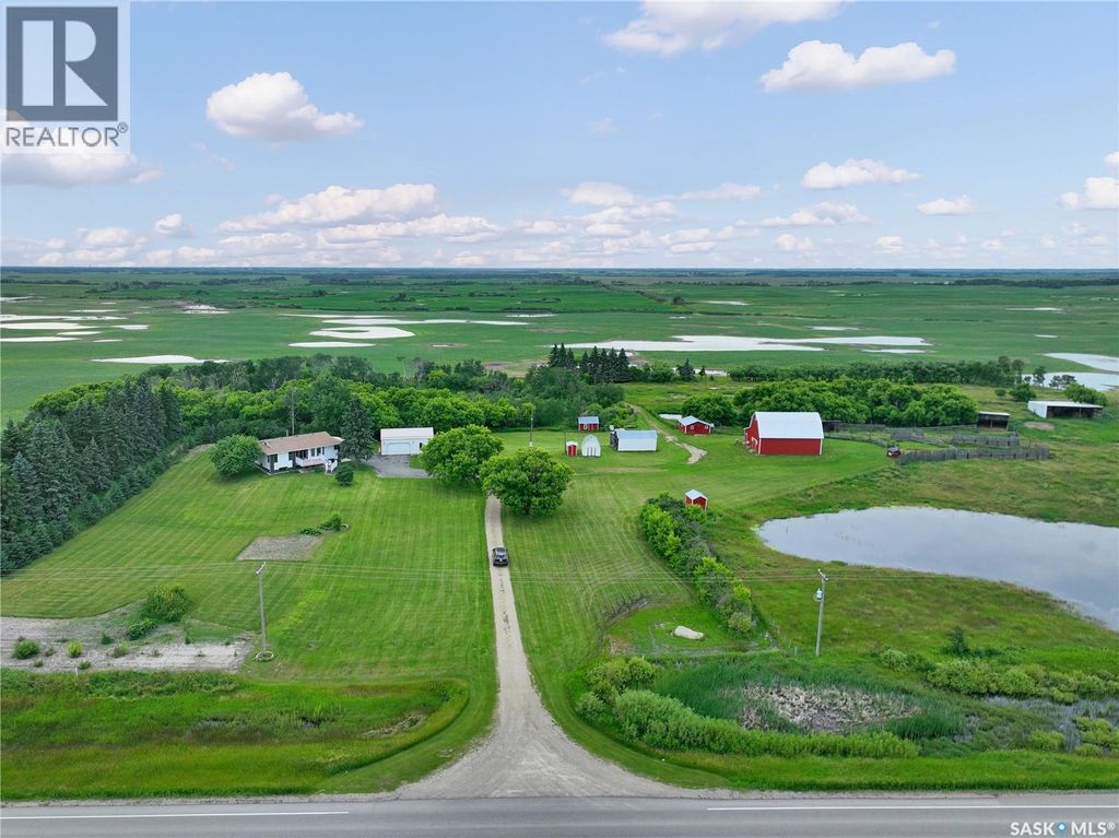 Red Barn #9 Acreage, Fertile Belt Rm No. 183
