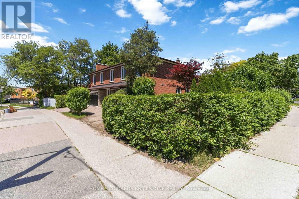 220 Torresdale Avenue, Toronto (westminster-Branson)