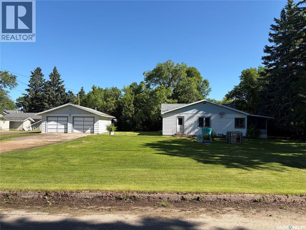 305 1st Street Nw, Wadena