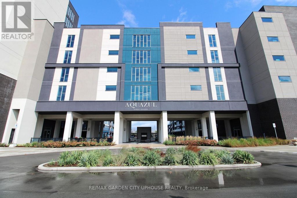 336 - 16 Concord Place, Grimsby (grimsby Beach)