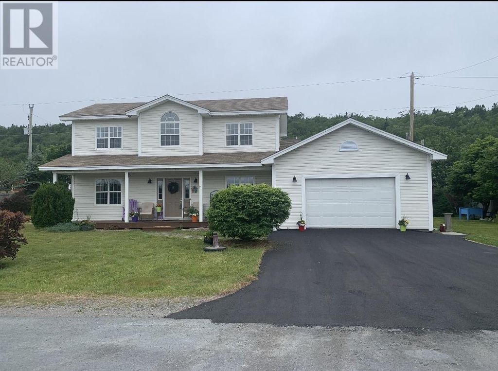 9 Brook Road, Bay Roberts
