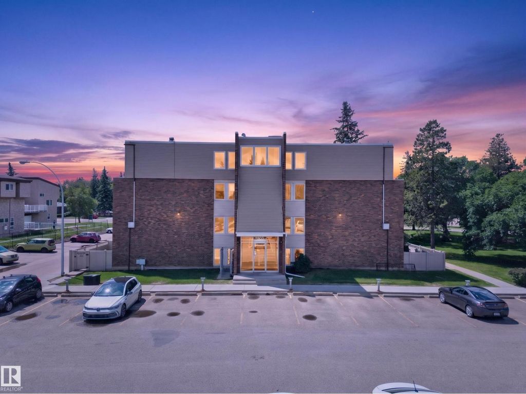 #103 7805 159 St Nw, Edmonton