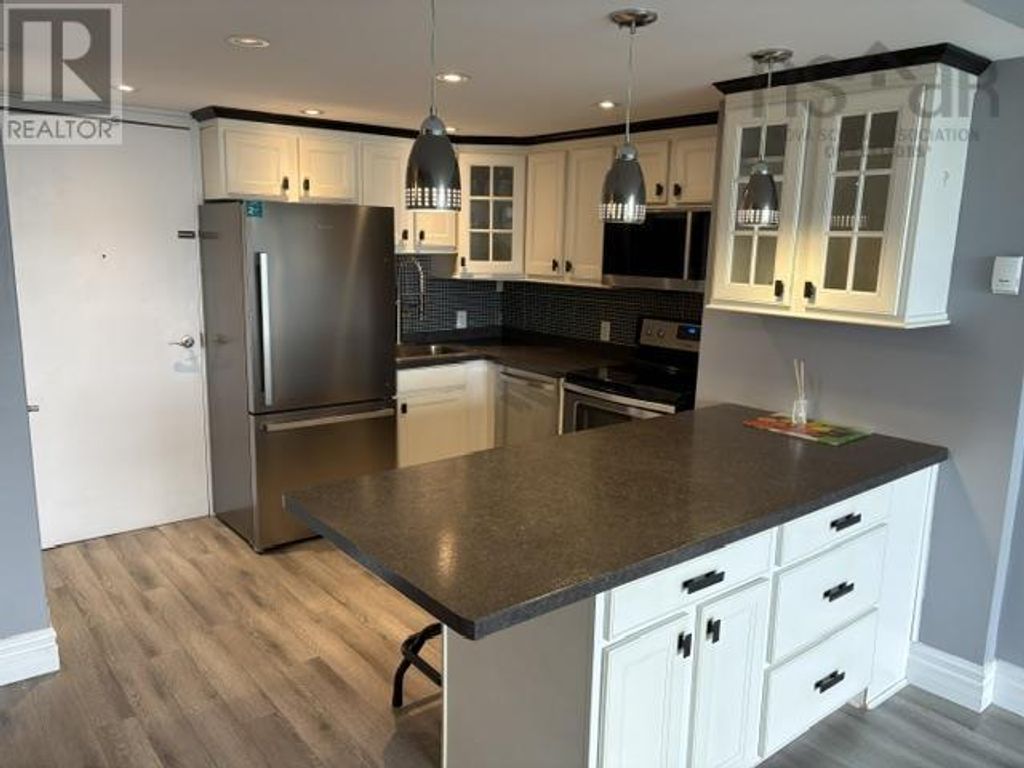 1207 6369 Coburg Road, Halifax