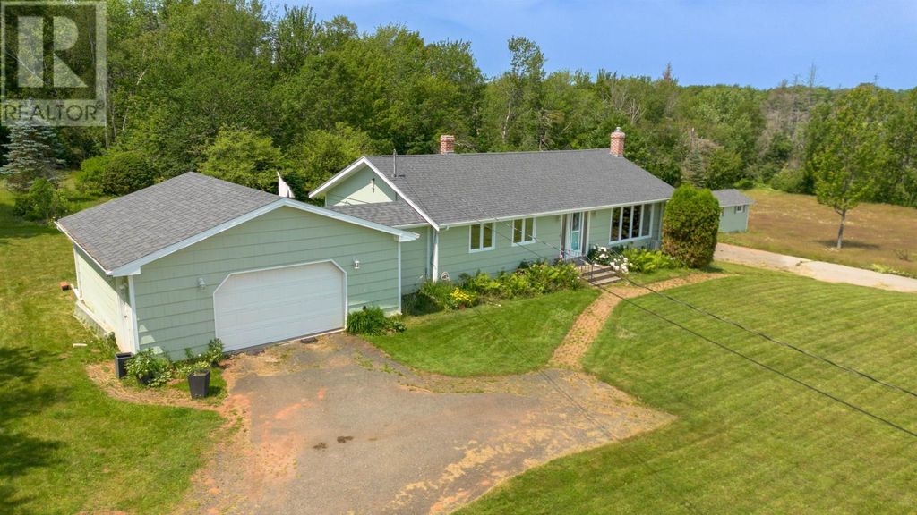 418 Rte 19, Meadowbank