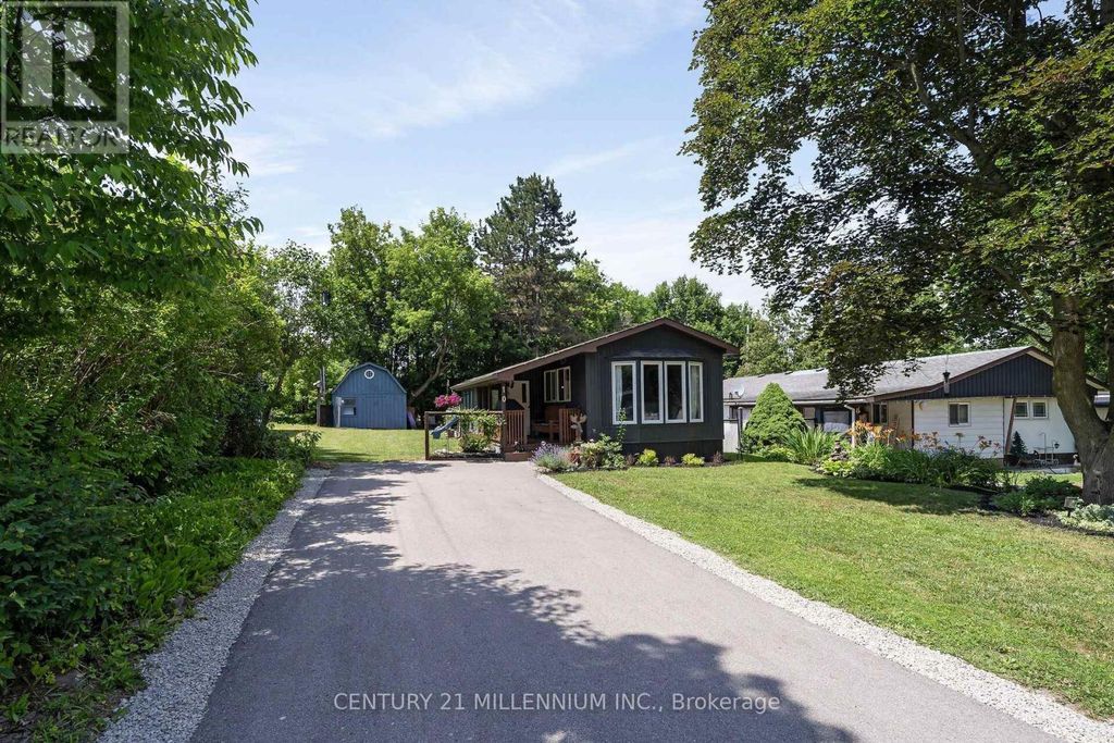 10 Park Boulevard, Erin