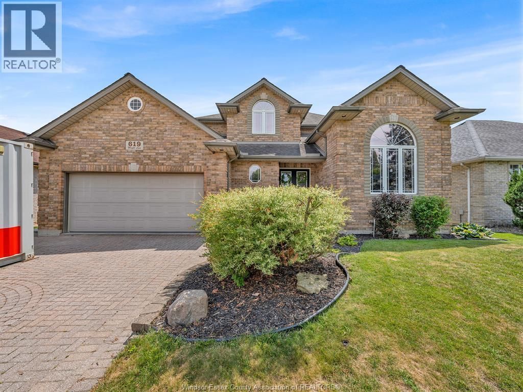 619 Wright Lane, Lakeshore