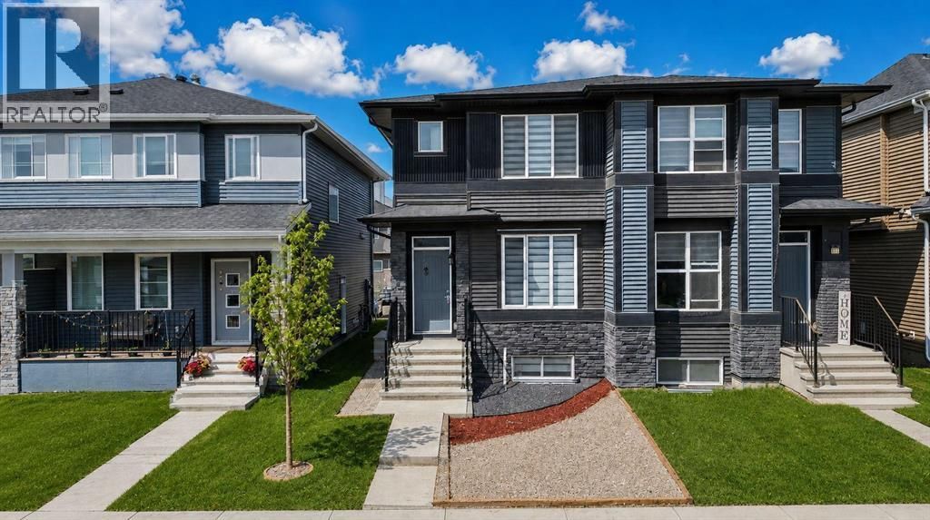 21 Corner Glen Row Ne, Calgary