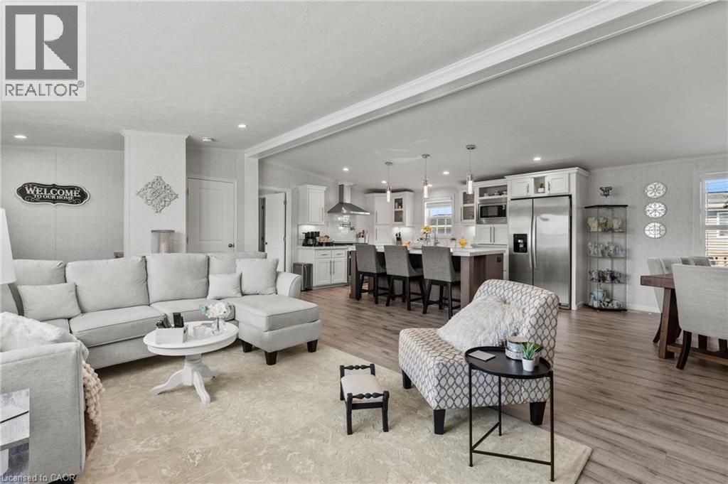 13 Hickory Hollow, Nanticoke