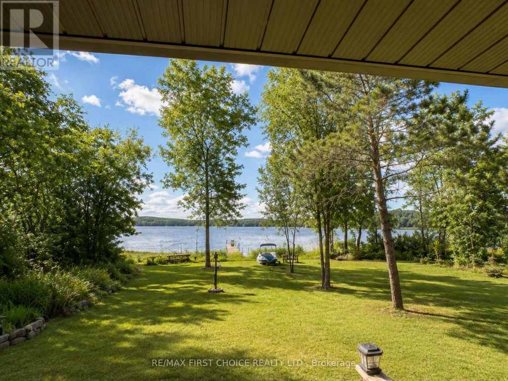 D742 Dam Road, Rainy River Remote Area (tb-402)