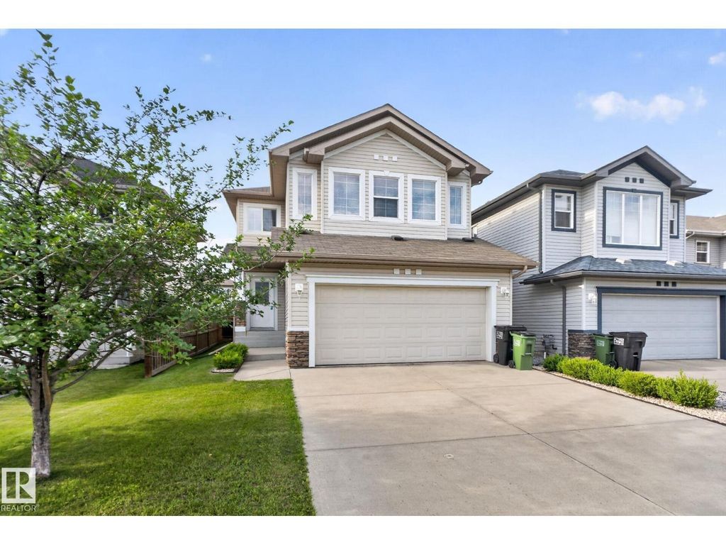 7858 170a Av Nw, Edmonton