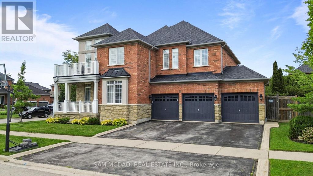 29 Delrosa Way, Hamilton (stoney Creek)