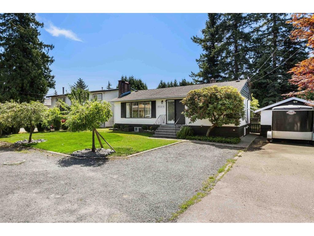 45210 Watson Road|garrison Crossing, Chilliwack