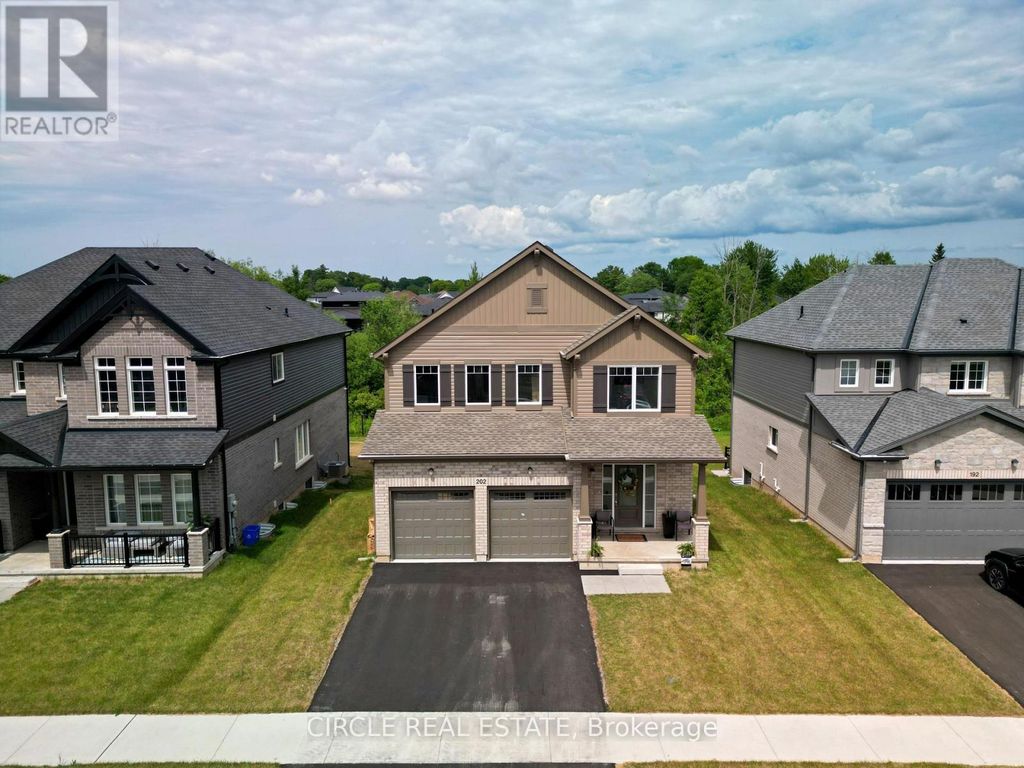 202 Westcott Road, Welland (west Welland)