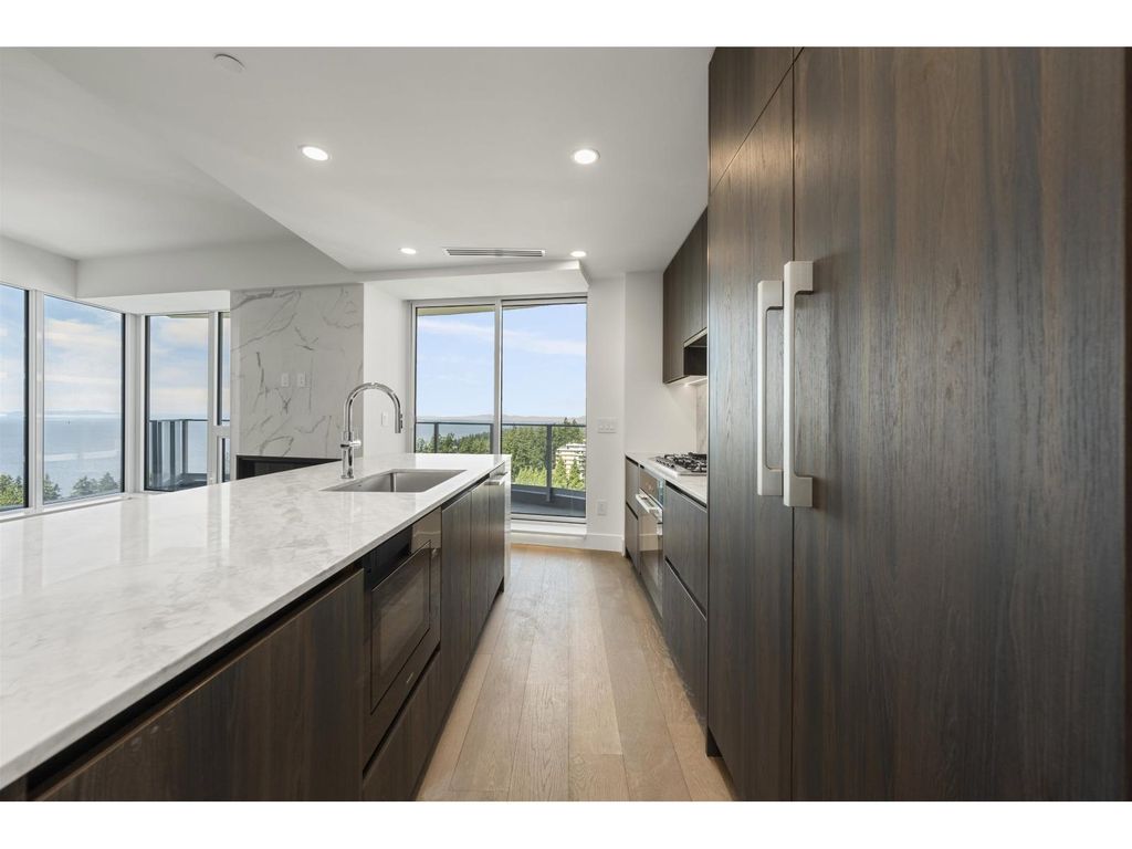 1401 1475 Foster Street, White Rock