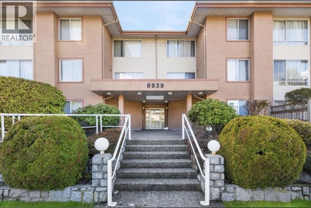 212 6939 Gilley Avenue, Burnaby