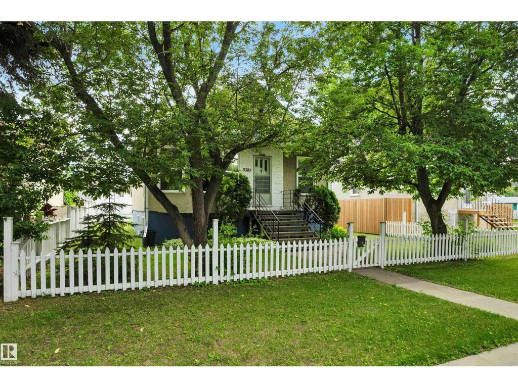 9307 92 St Nw, Edmonton