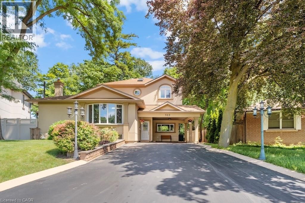 583 Stephens Crescent, Oakville