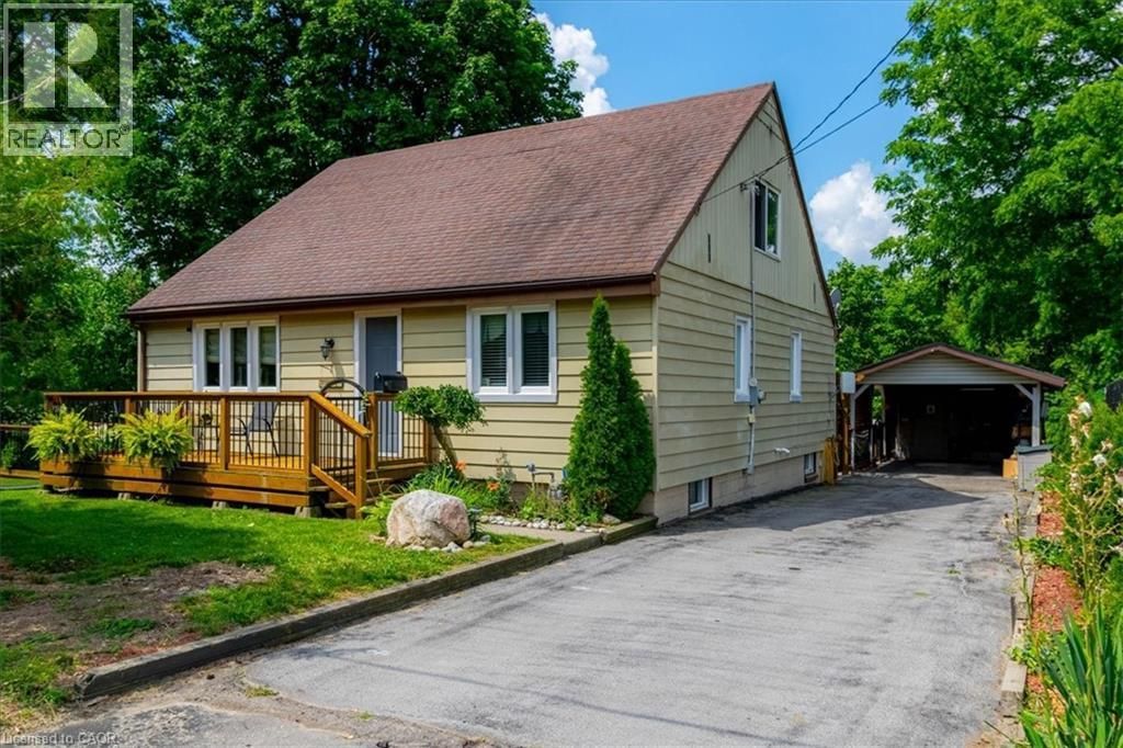 554 Bank Street N, Simcoe