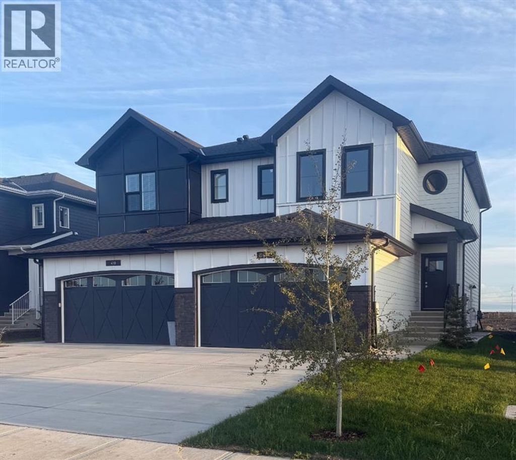 134 Rangeview Path Se, Calgary