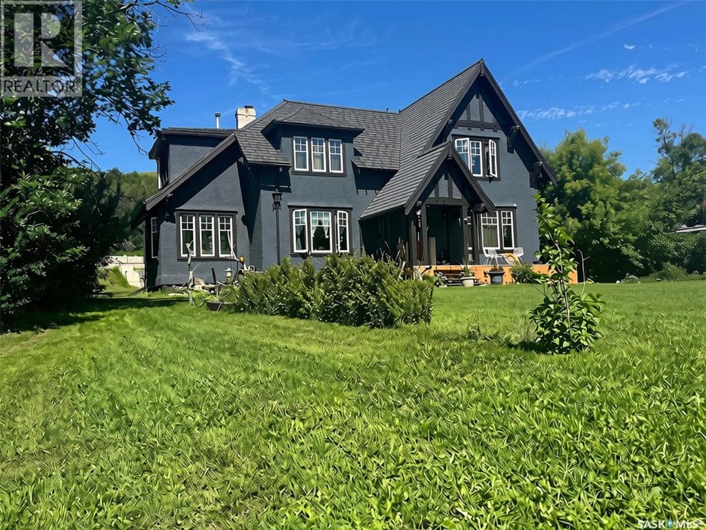 607 Barnett Drive, Fort San