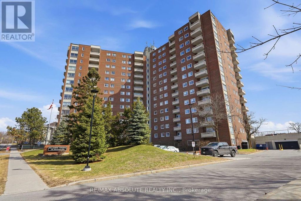 1010 - 915 Elmsmere Road, Ottawa