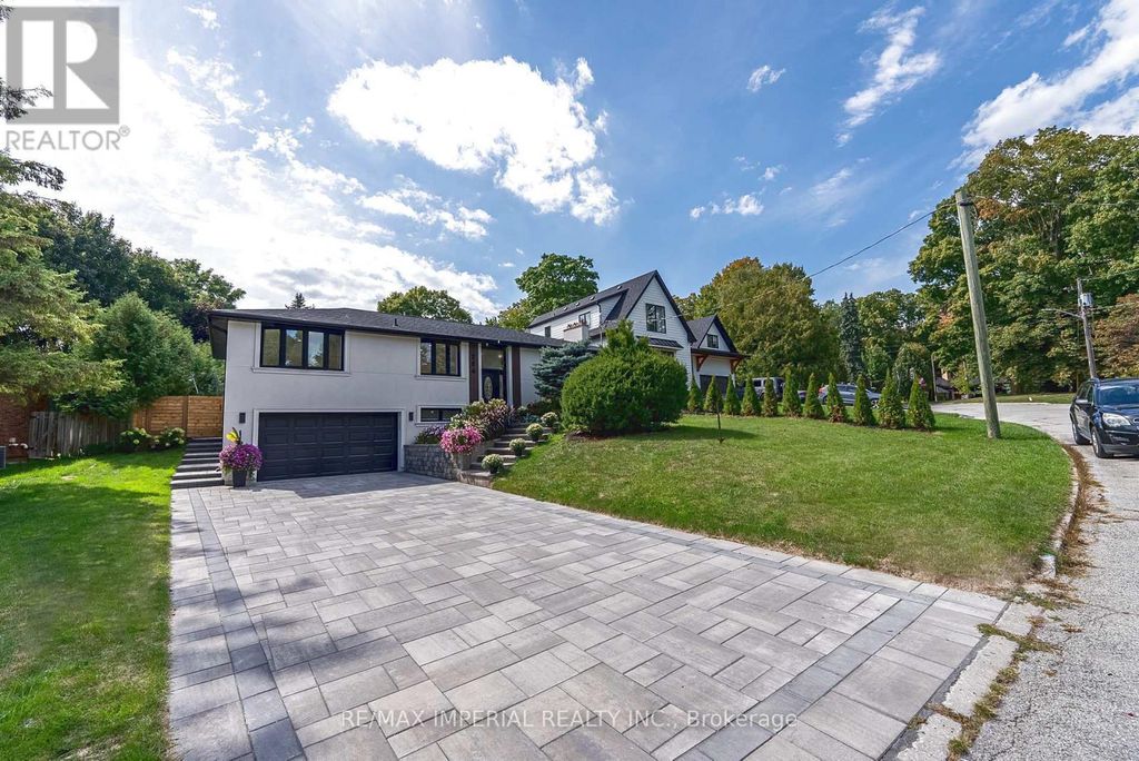 206 Richard Avenue, Newmarket (central Newmarket)