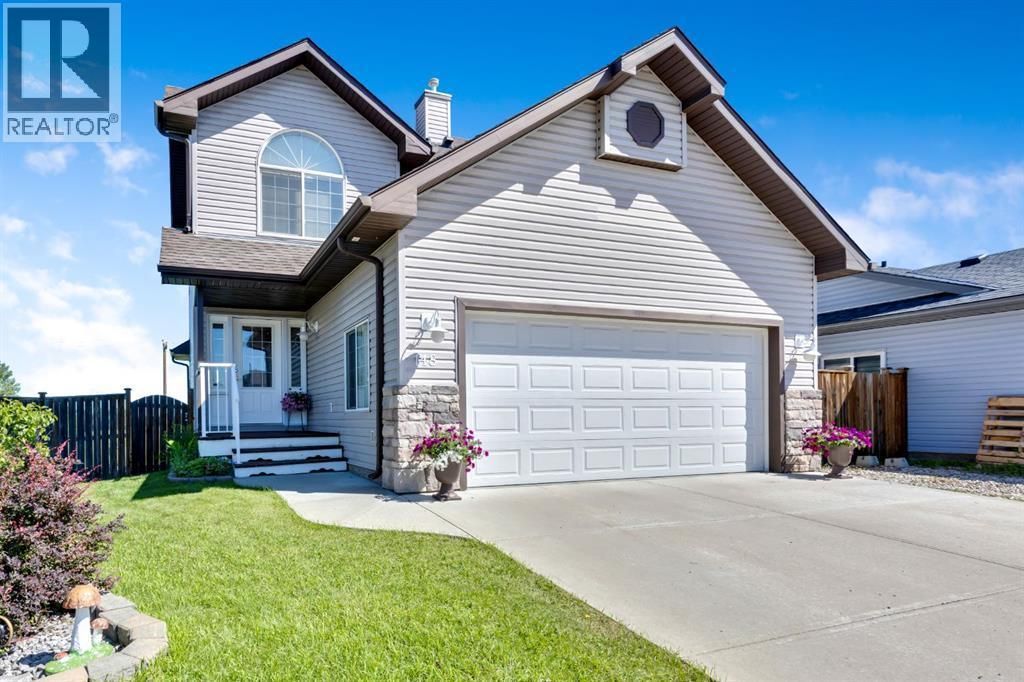 148 Hillcrest Boulevard, Strathmore