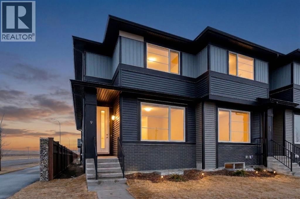 9 Sora Gate Se, Calgary