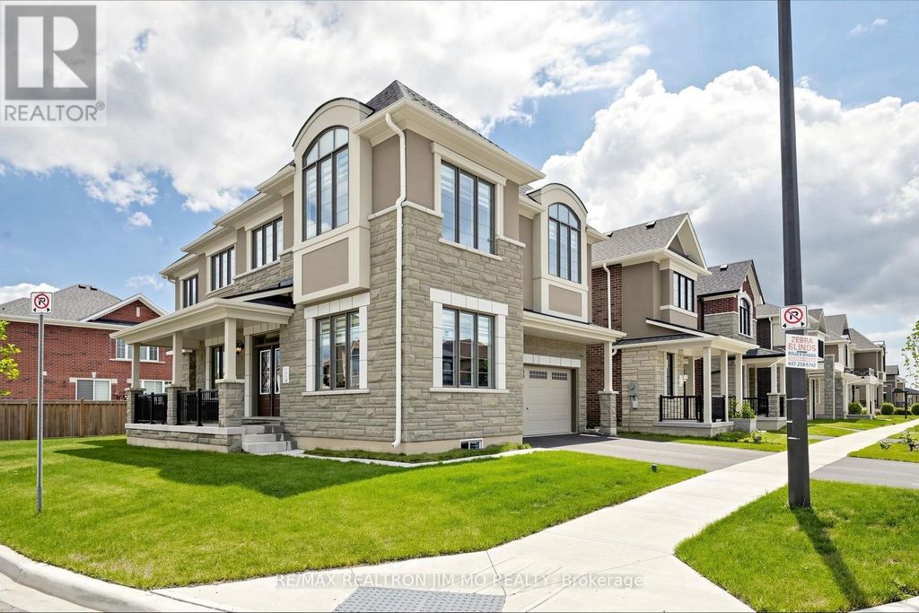 476 Kennedy Circle W, Milton (cb Cobban)