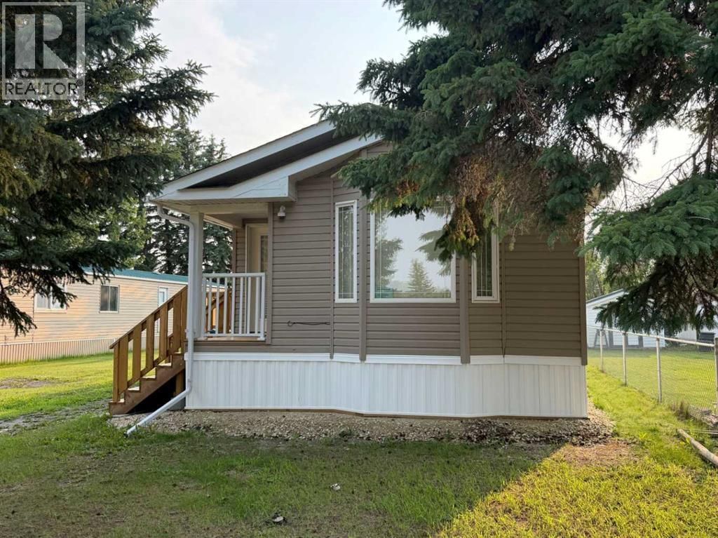 2, 6205 54 Street, Ponoka
