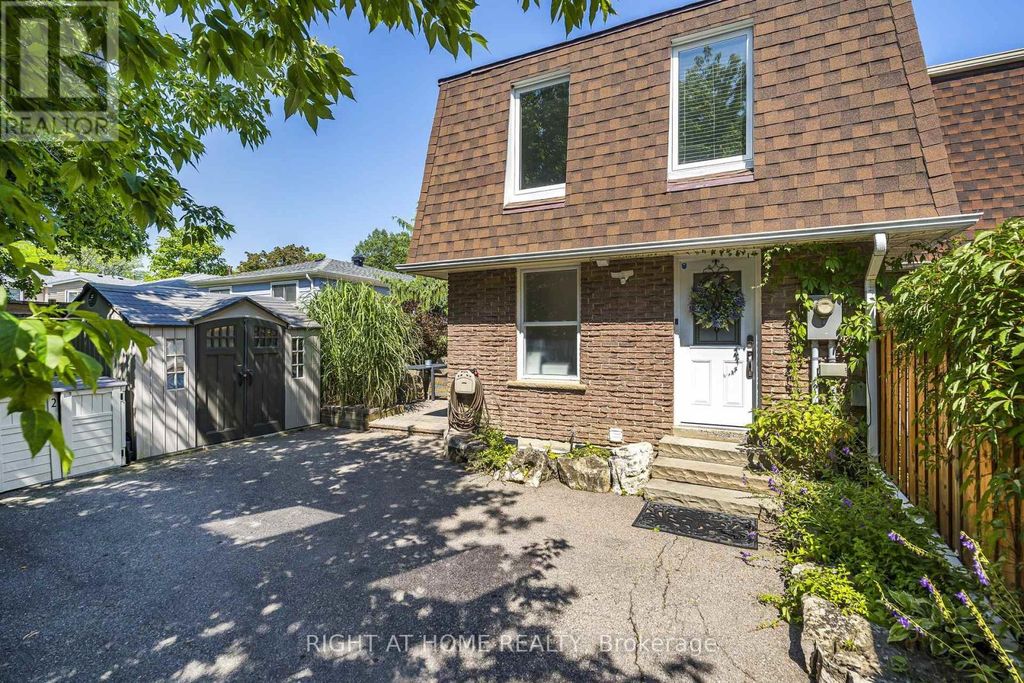 56 Penwick Crescent, Richmond Hill (north Richvale)