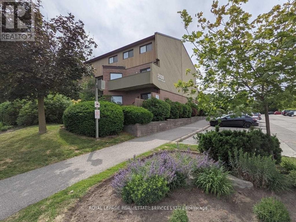 12 - 2035 South Millway Drive, Mississauga (erin Mills)
