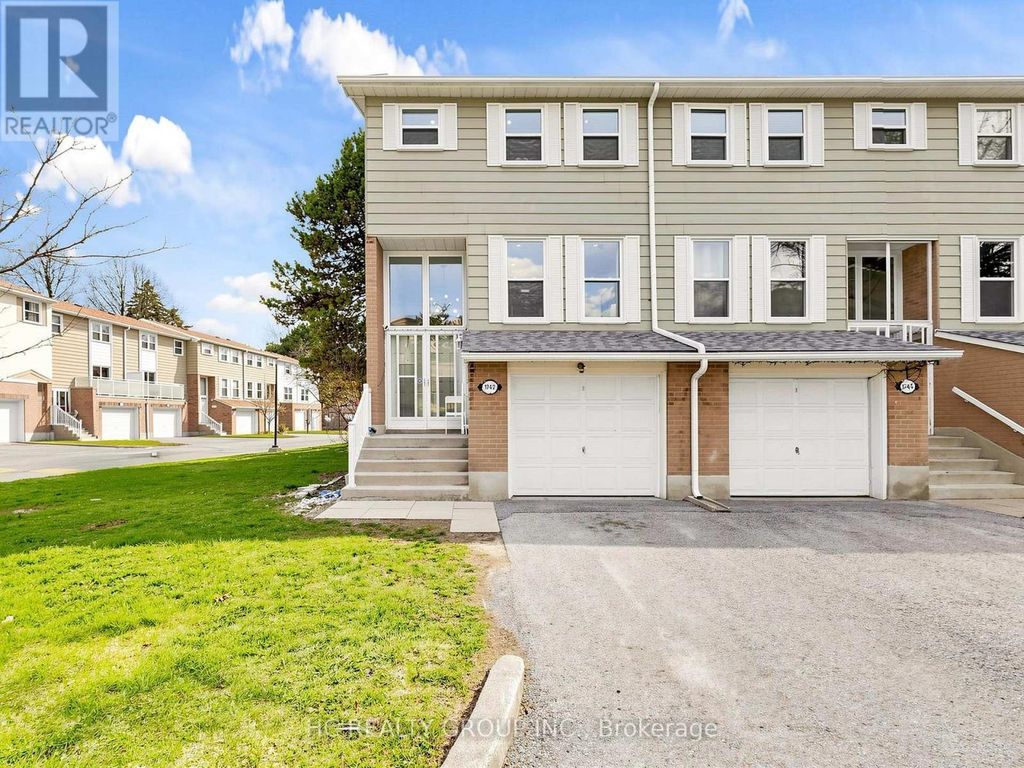 36 - 1742 John Street, Markham (bayview Fairway-Bayview Country Club Estates)