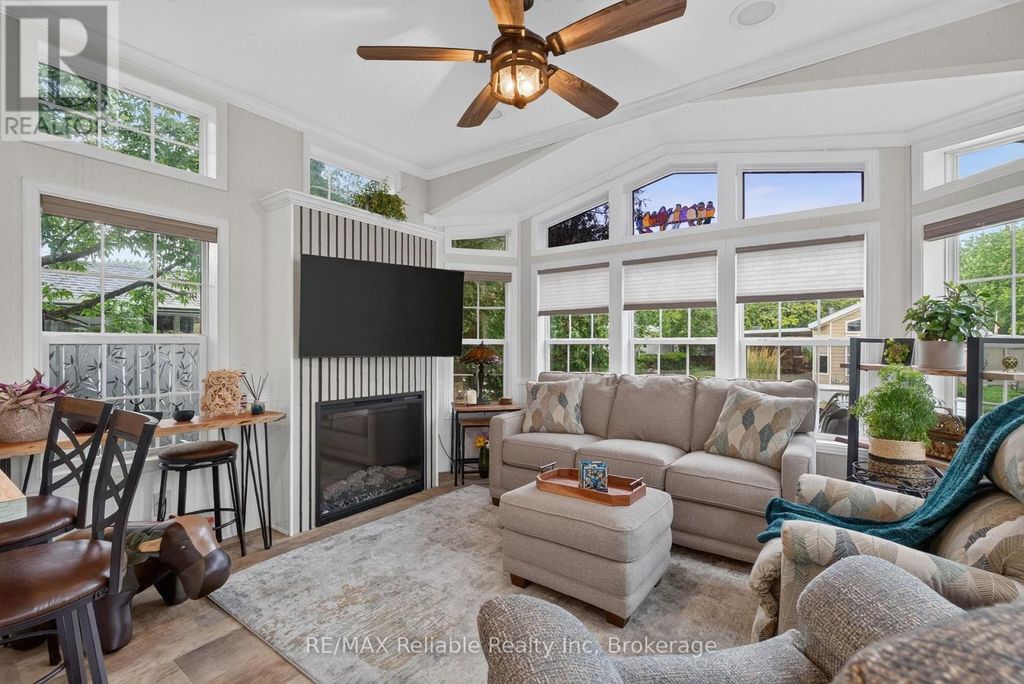 50 Portside Drive - 77719 Bluewater Highway, Central Huron (clinton)