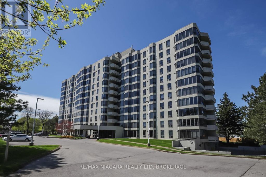 711 - 81 Scott Street, St. Catharines (lakeport)