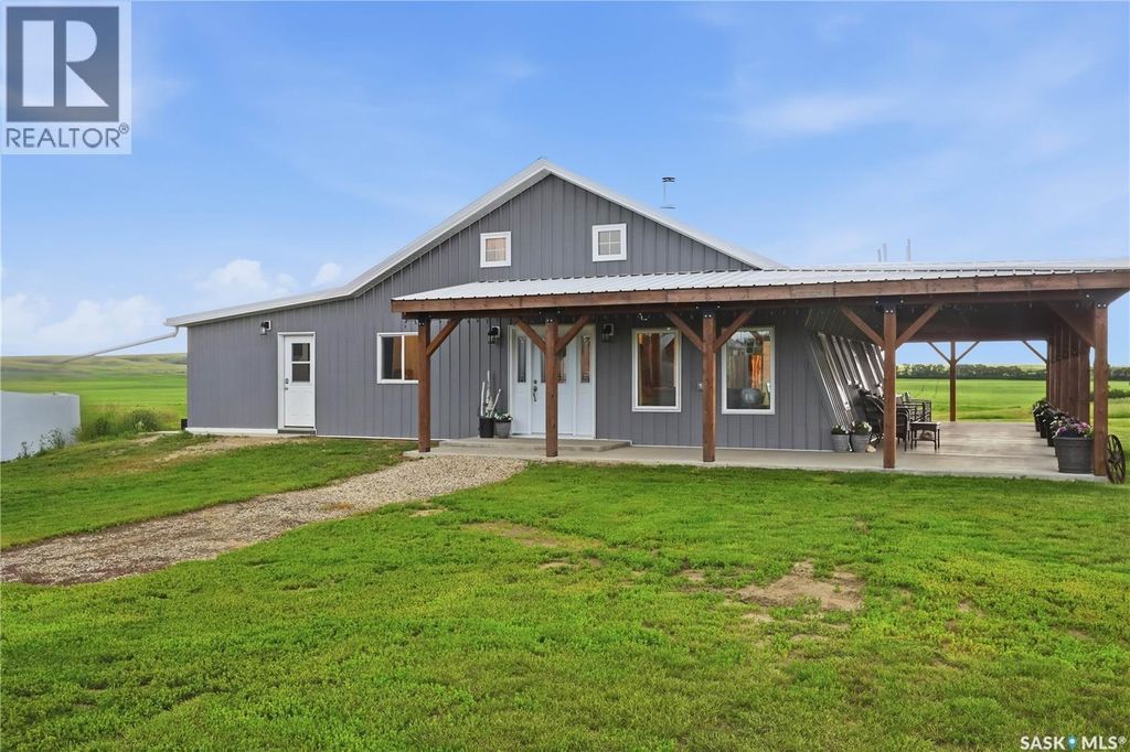 Reimer Acreage, Caron Rm No. 162