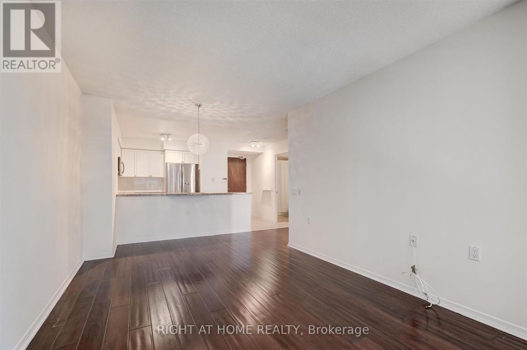 507 - 388 Bloor Street E, Toronto (rosedale-Moore Park)