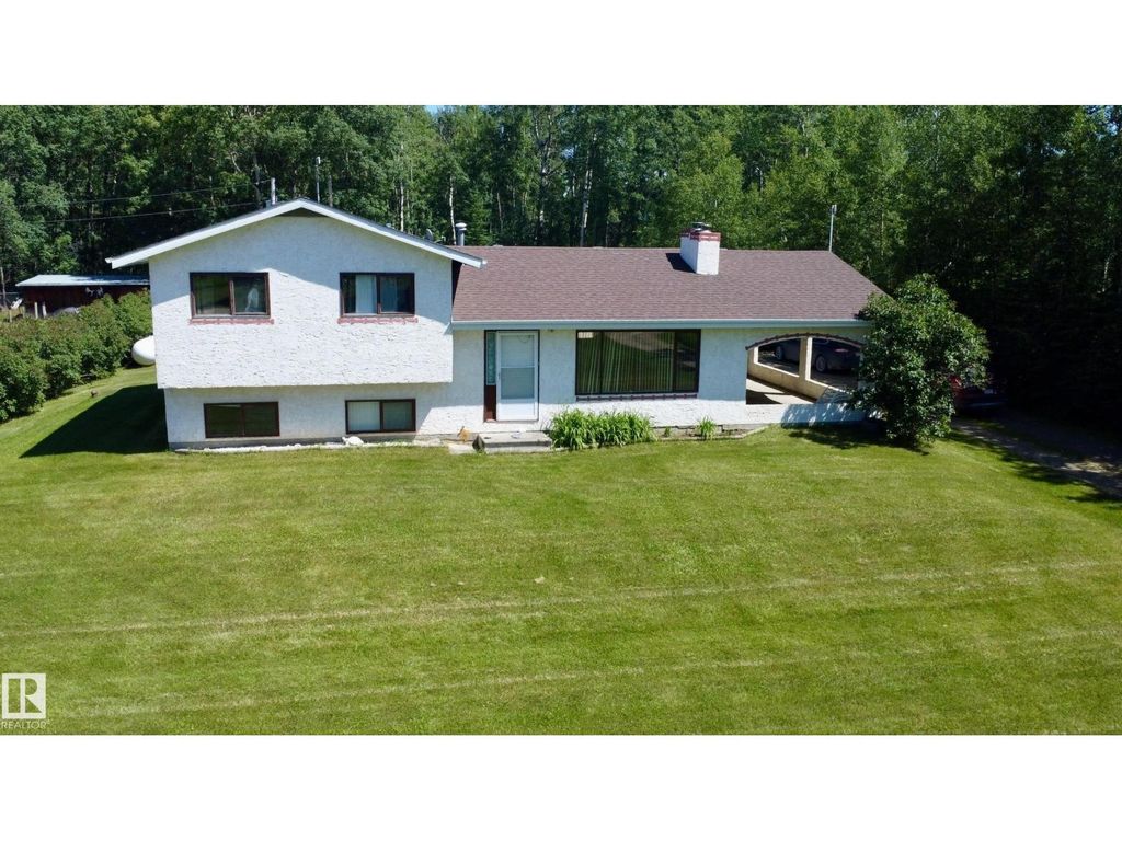 54207 Rge Road 52, Rural Lac Ste. Anne County
