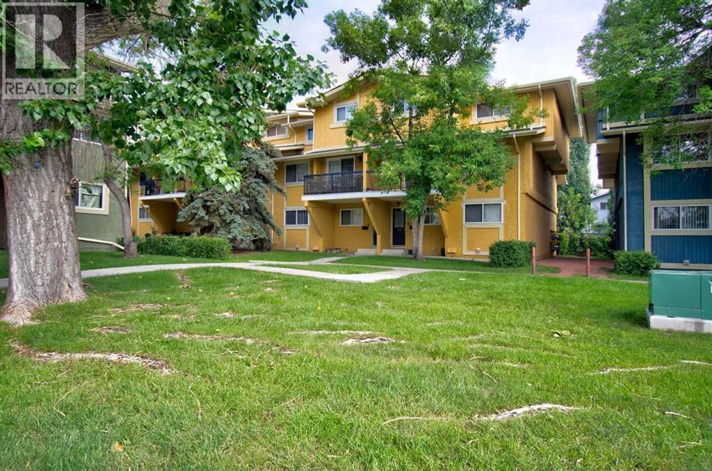 106, 2200 Woodview Drive Sw, Calgary