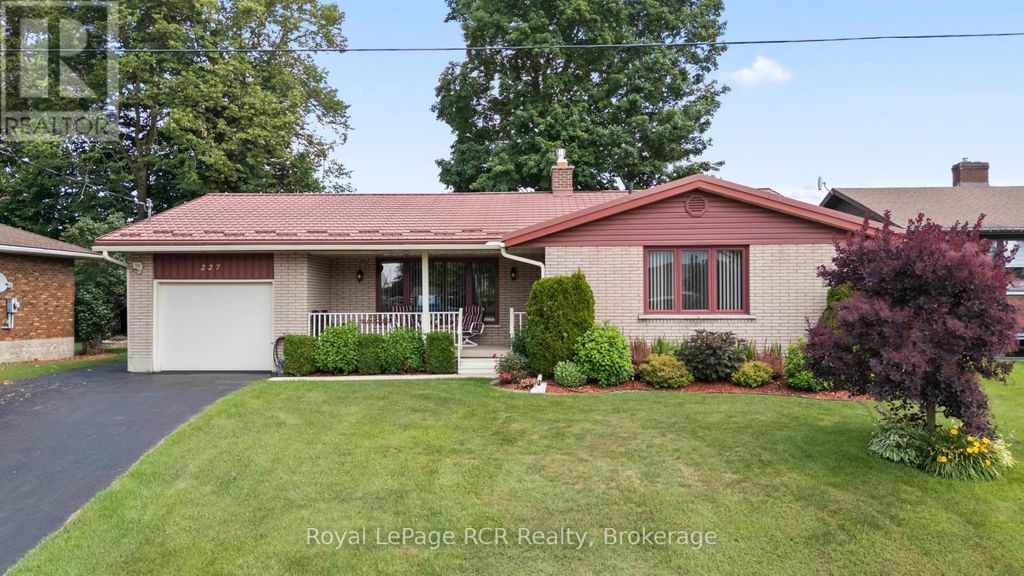 227 15th Avenue, Hanover