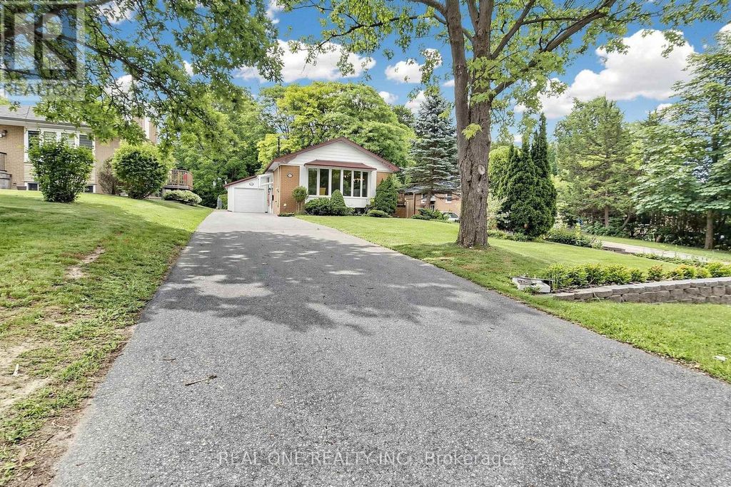 Basement - 49 Bayview Parkway, Newmarket (huron Heights-Leslie Valley)